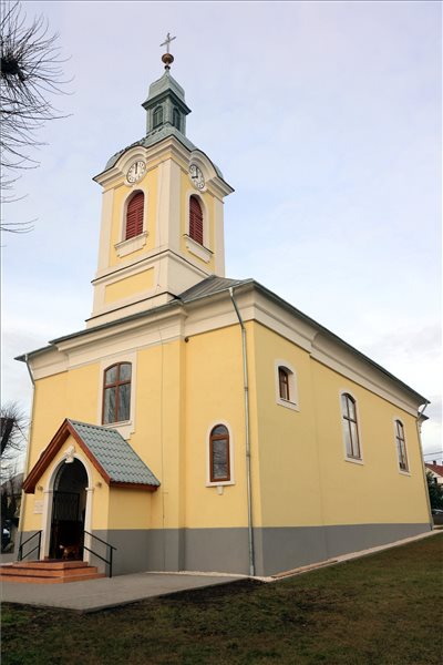  A Borsod-Abaúj-Zemplén vármegyei Rátka felújított katolikus temploma az avatóünnepség napján, 2024. február 10-én. MTI/Vajda János